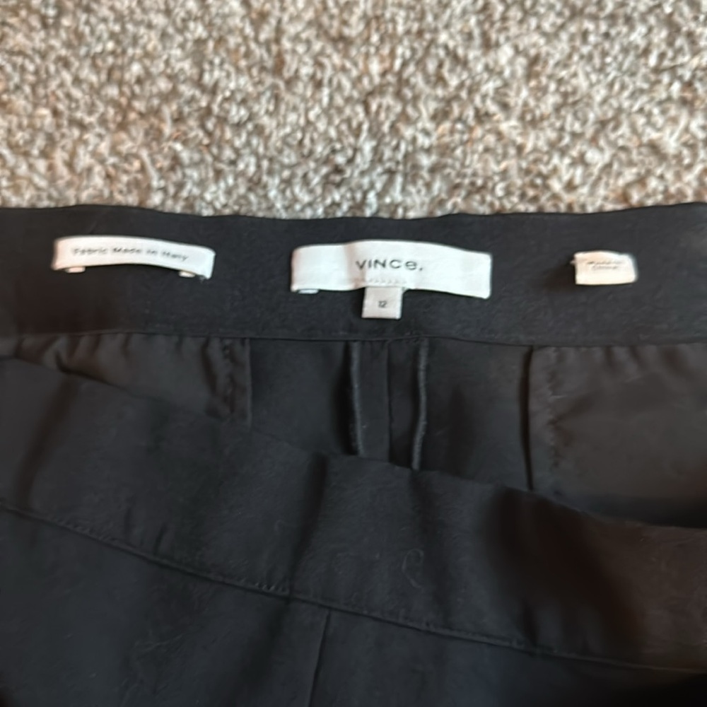 Vince Mid Rise Pintuck Crop Flare Pants Side Zip Slacks Pockets Black Size Med - Picture 5 of 5